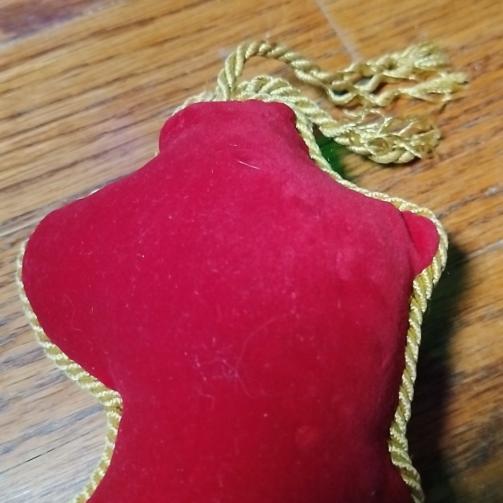 Vintage Stuffed Angel Christmas Ornament - Picture 4 of 8